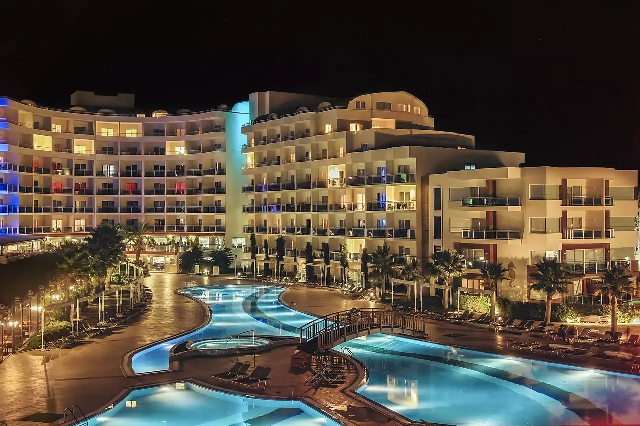 هتل سی لایت کوش آداسی